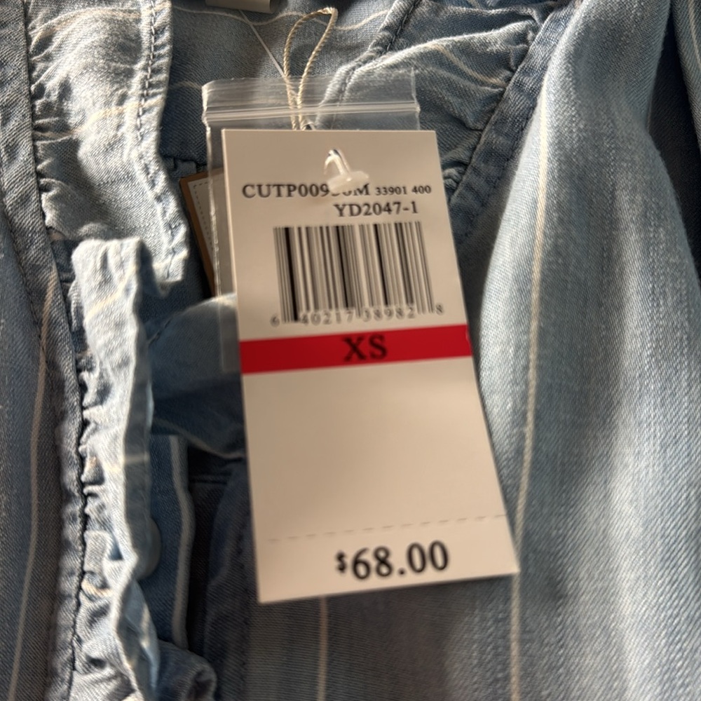 Cupio Light Blue Ruffled Top - Picture 5 of 5